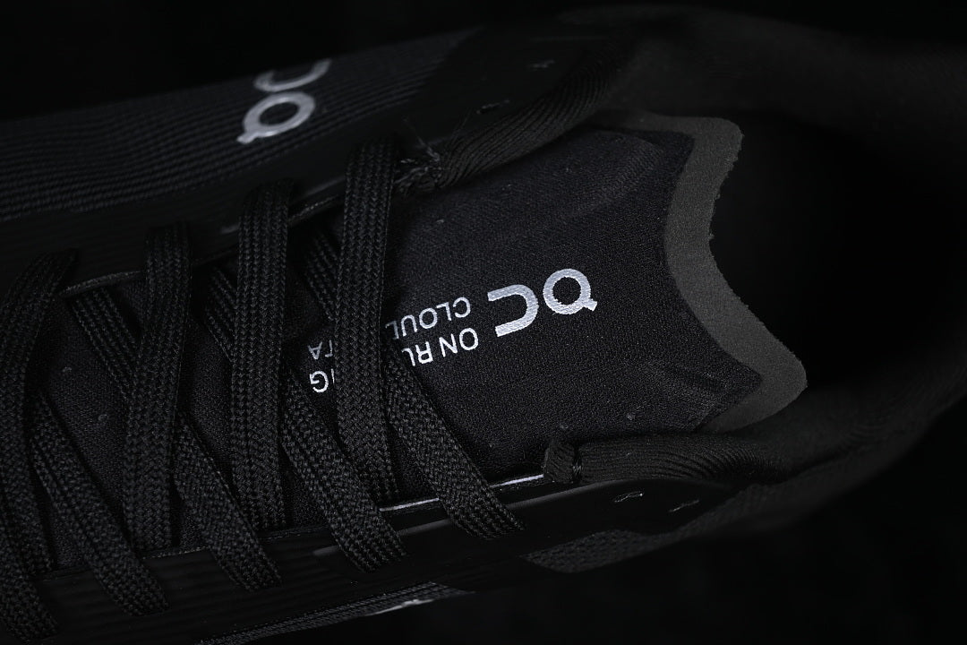 On Cloudvista 3 Casual Running Shoes