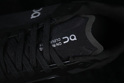 On Cloudvista 3 Casual Running Shoes
