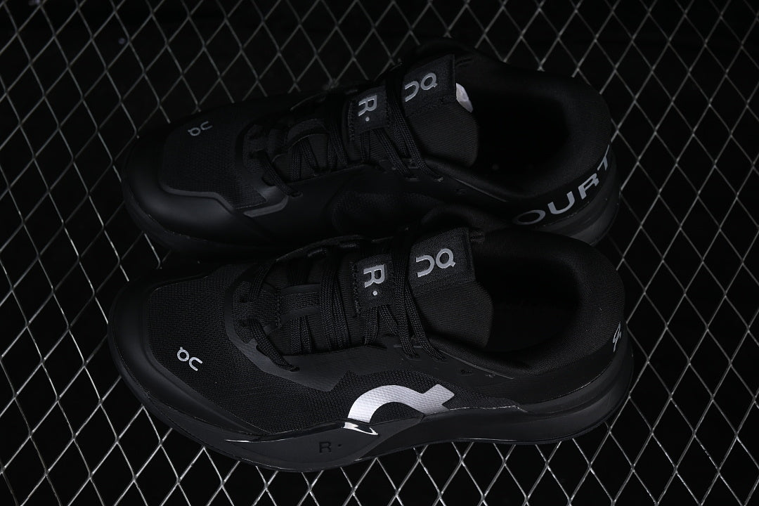 On The Roger Pro 3 Anti Slip Running Shoes