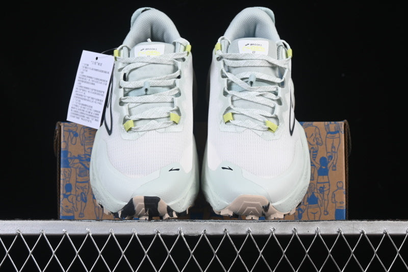 Brooks Caldera 8 Nitrogen Running Shoes