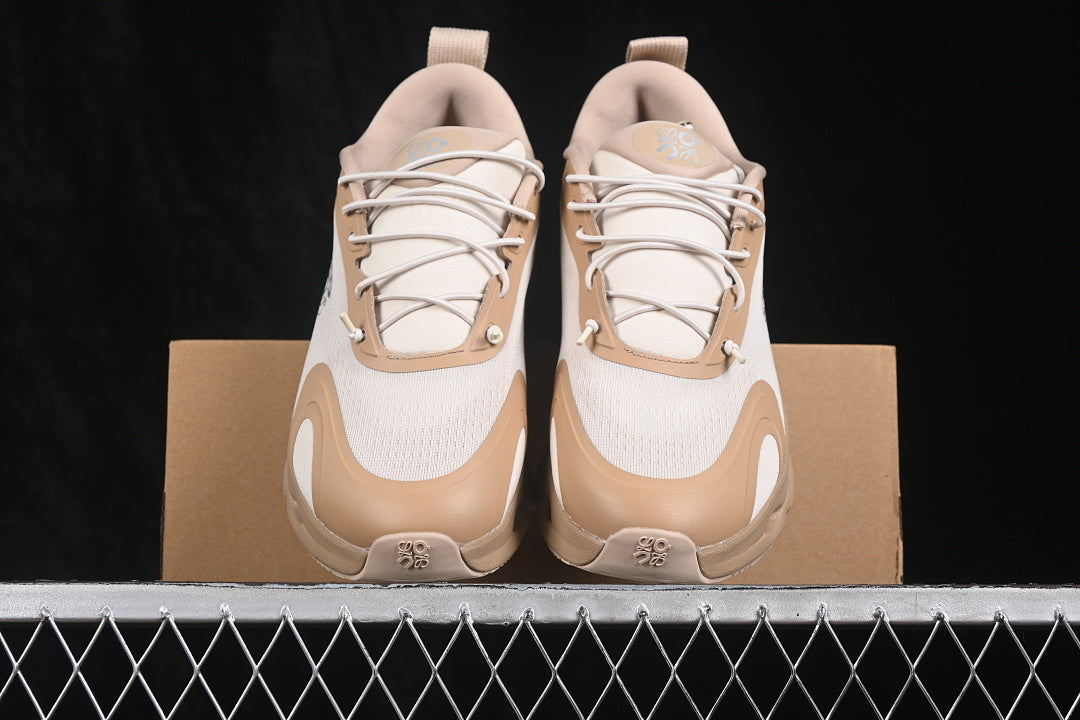 On Cloudsolo Breathable Shoes
