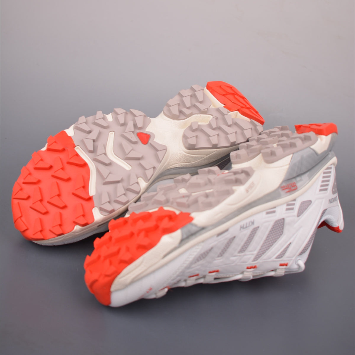 Kith x Salomon XT-4K Kithmas Bright White L47771800