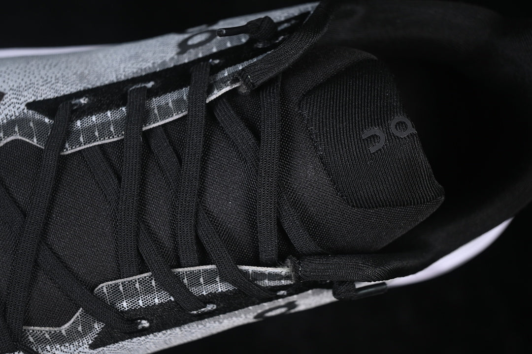 On Cloudtilt Anti Slip Casual Running Shoes