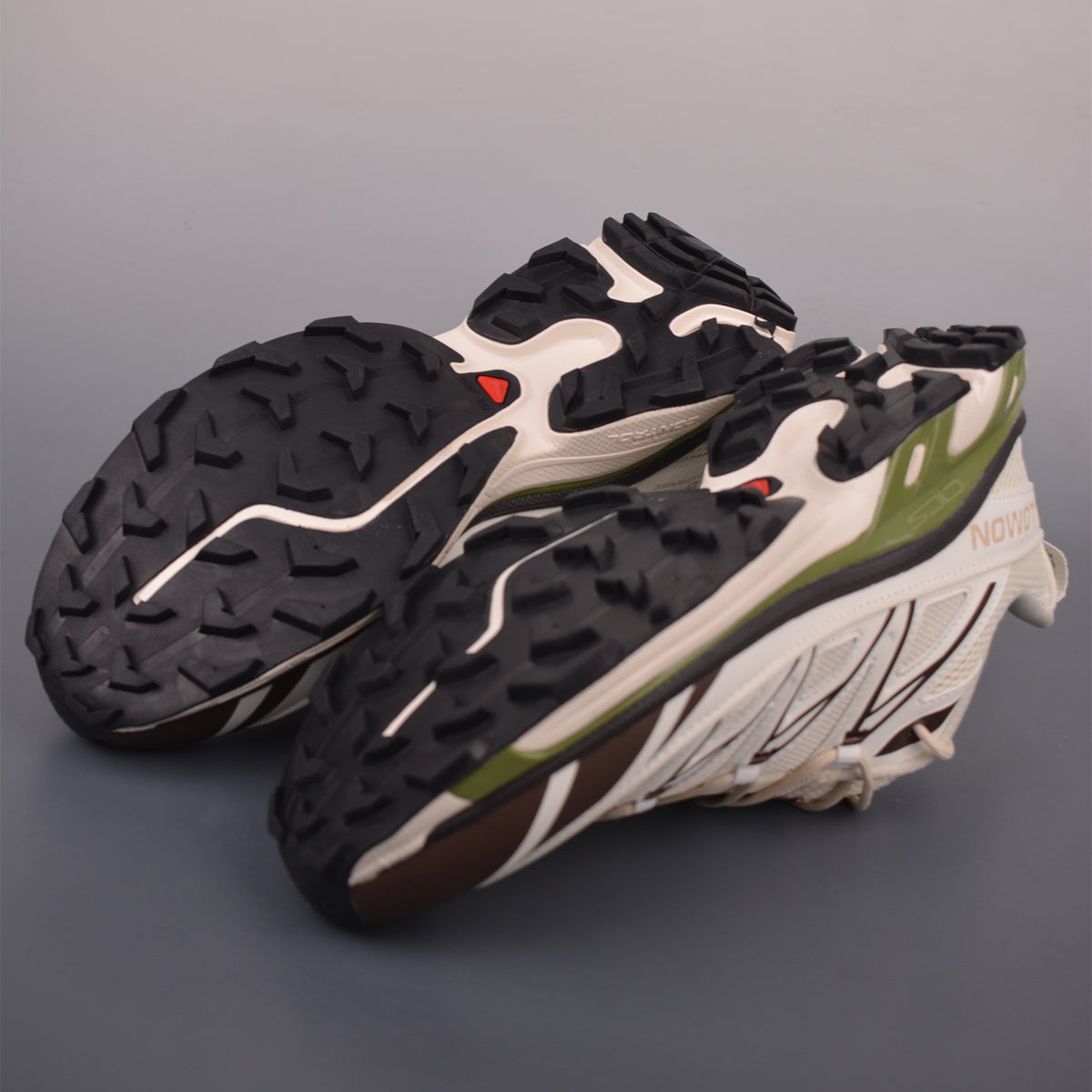 Salomon XT-6 Vanilla Ice Black Coffee Calla Green L47808500