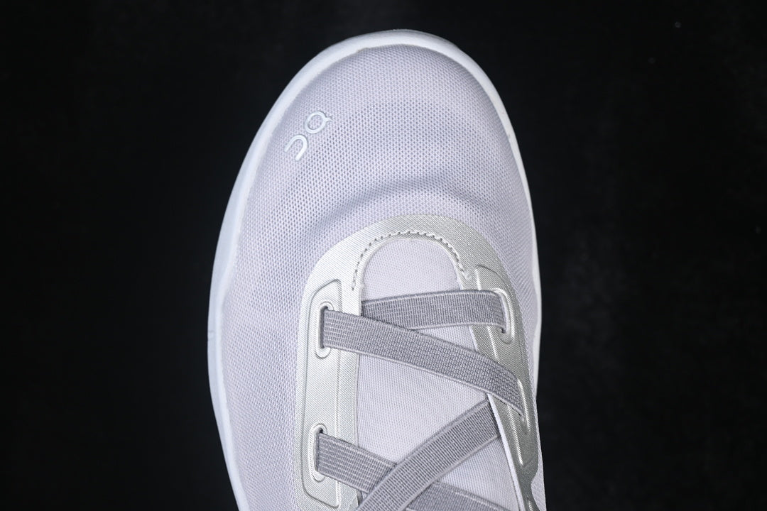 On Cloudnova Moon Low-Top Casual Lifestyle Shoes