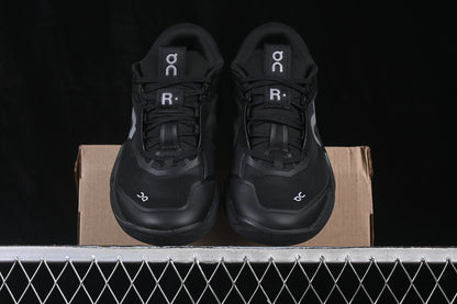 On The Roger Pro 3 Anti Slip Running Shoes