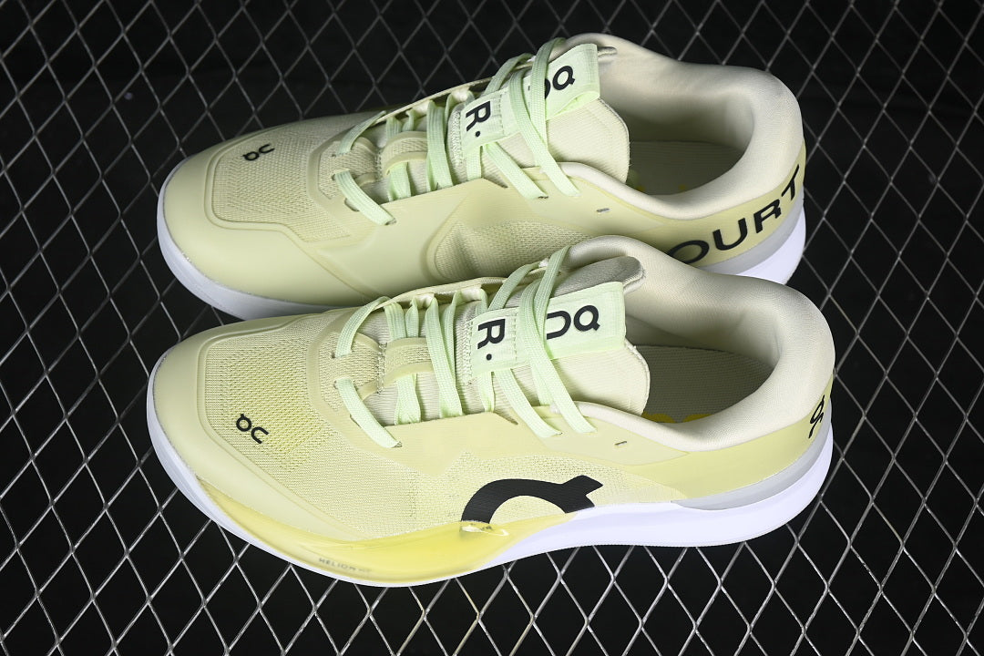 On The Roger Pro 3 Anti Slip Running Shoes