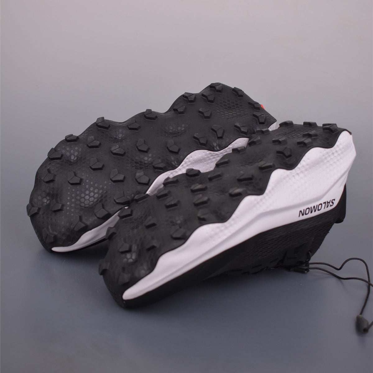 Salomon ULTRA GLIDE 3 Black White sneakers L47742200