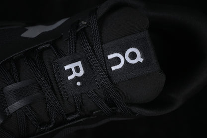 On The Roger Pro 3 Anti Slip Running Shoes