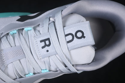 On The Roger Pro 3 Anti Slip Running Shoes