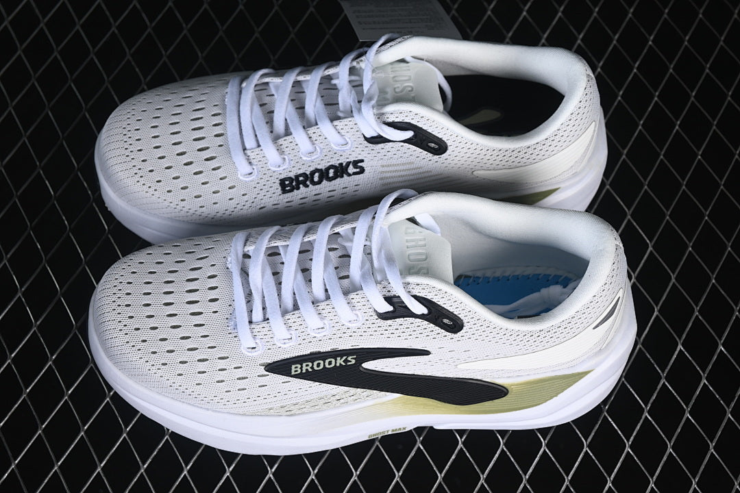 Brooks Ghost Max 3 Marathon Running Shoes