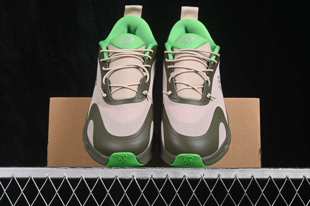 On Cloudsolo Breathable Shoes