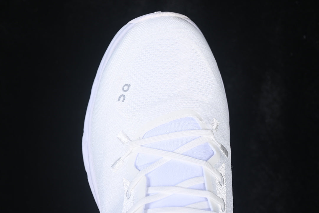 On Cloudtilt Casual Commuting Running Shoes