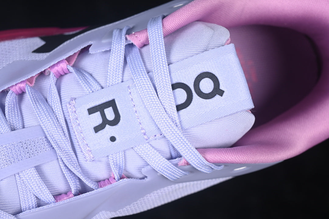 On The Roger Pro 3 Anti Slip Running Shoes