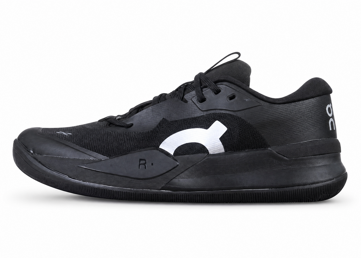 On The Roger Pro 3 Anti Slip Running Shoes